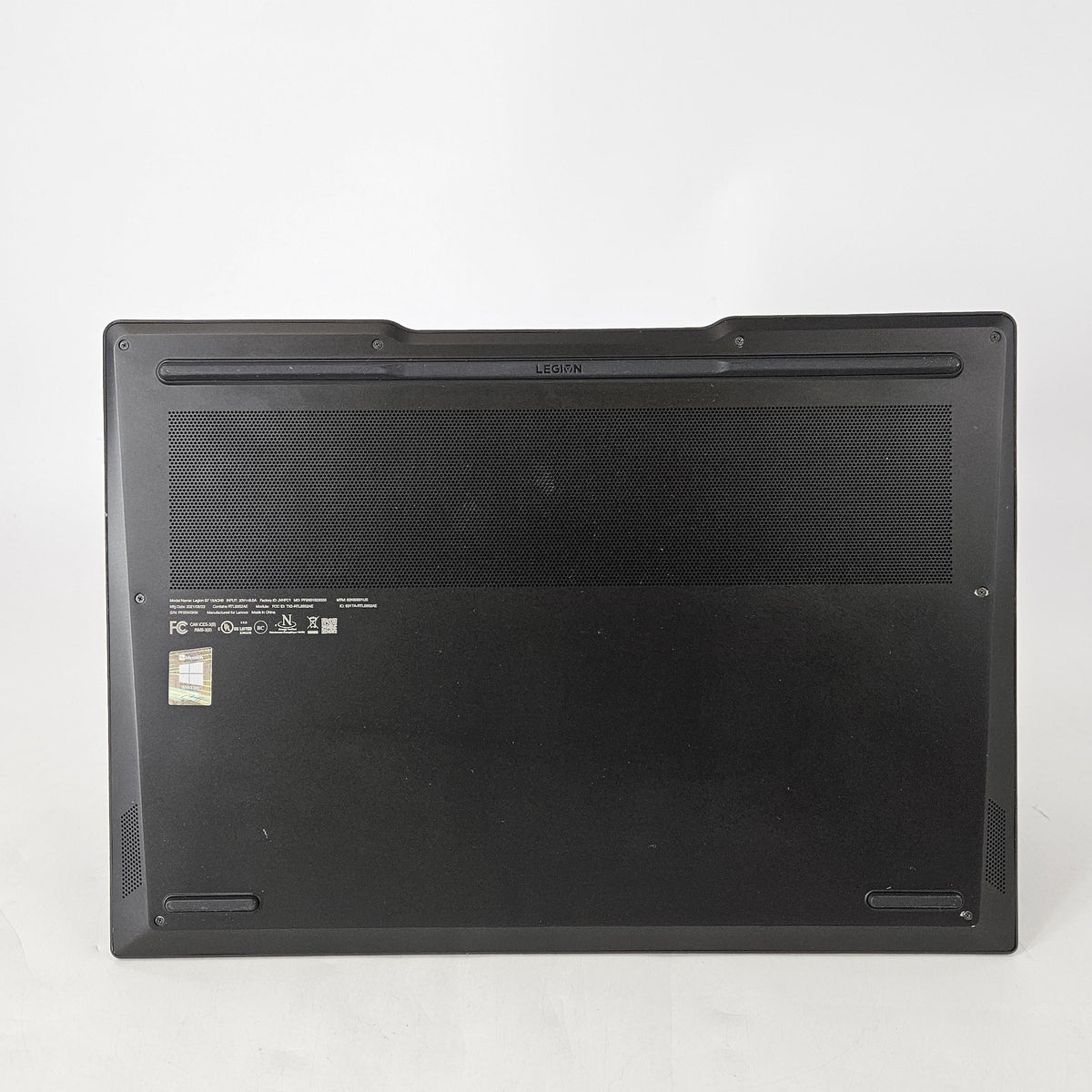 Lenovo Legion Slim 7 15.6 Black 3.3 GHz AMD Ryzen 9 5900HX 16GB RAM 1TB Solid State Drive NVIDIA GeForce RTX 3050 Ti 4 GB
