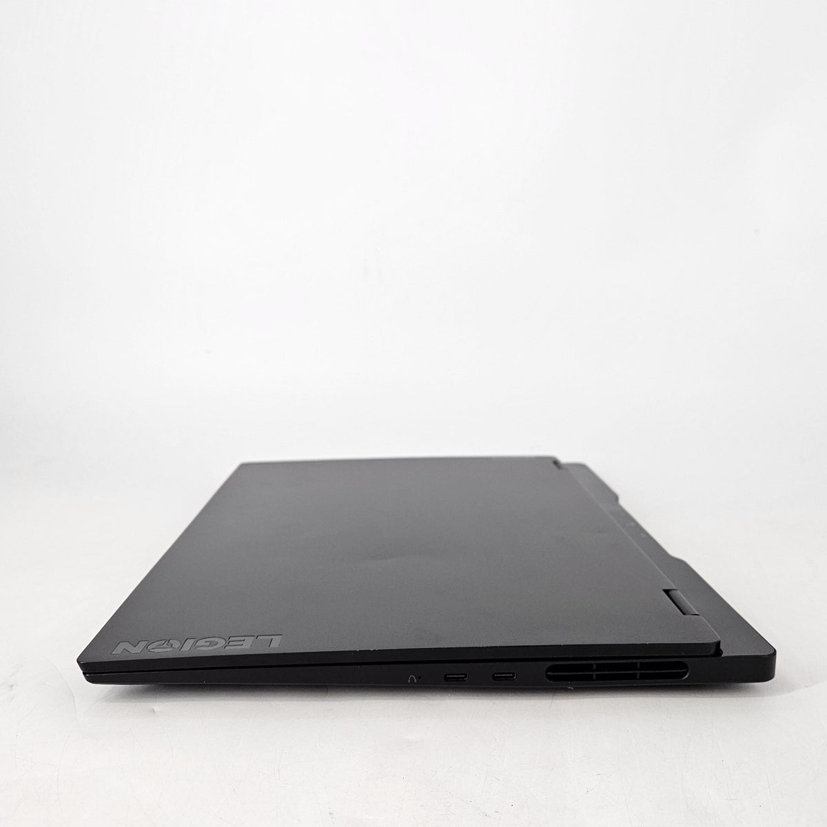 Lenovo Legion Slim 7 15.6 Black 3.3 GHz AMD Ryzen 9 5900HX 16GB RAM 1TB Solid State Drive NVIDIA GeForce RTX 3050 Ti 4 GB