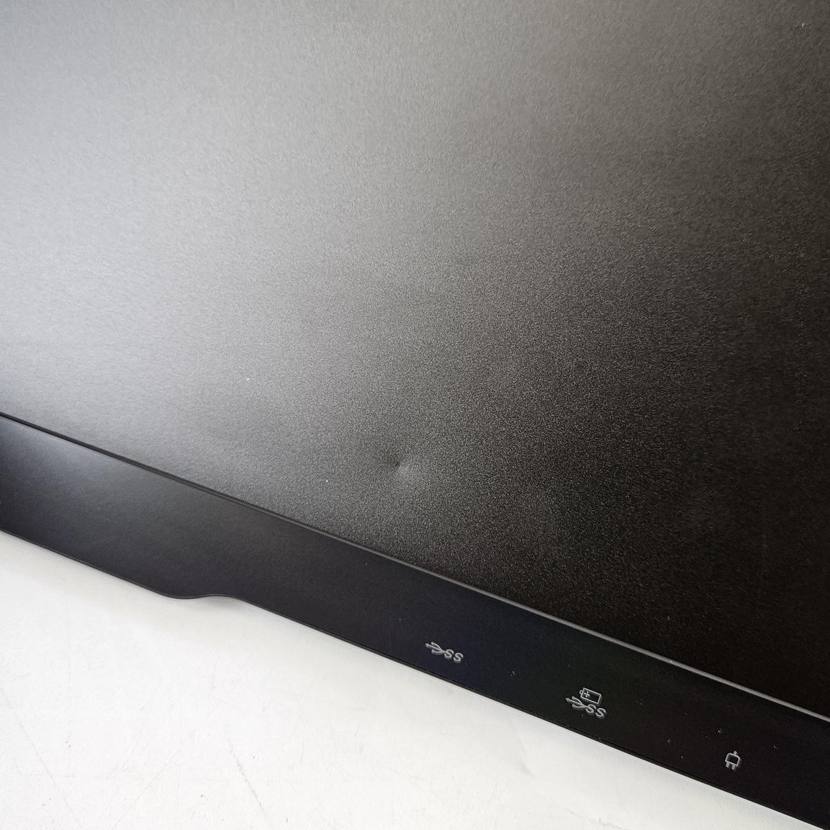 Lenovo Legion Slim 7 15.6 Black 3.3 GHz AMD Ryzen 9 5900HX 16GB RAM 1TB Solid State Drive NVIDIA GeForce RTX 3050 Ti 4 GB