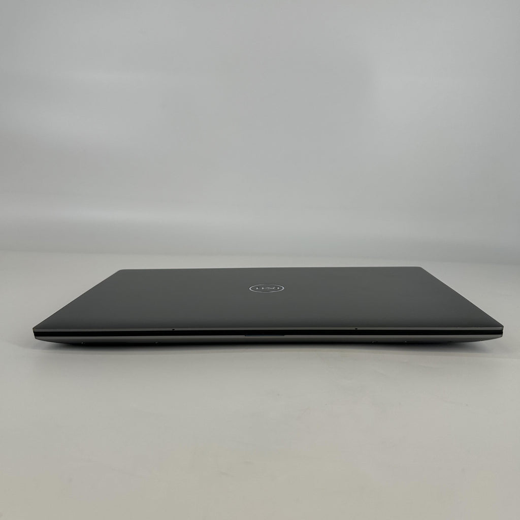 Dell Precision 5490 14 Gray 3.8 GHz Intel Core Ultra 7 32GB RAM 512GB Solid State Drive NVIDIA RTX 1000 Ada 6 GB