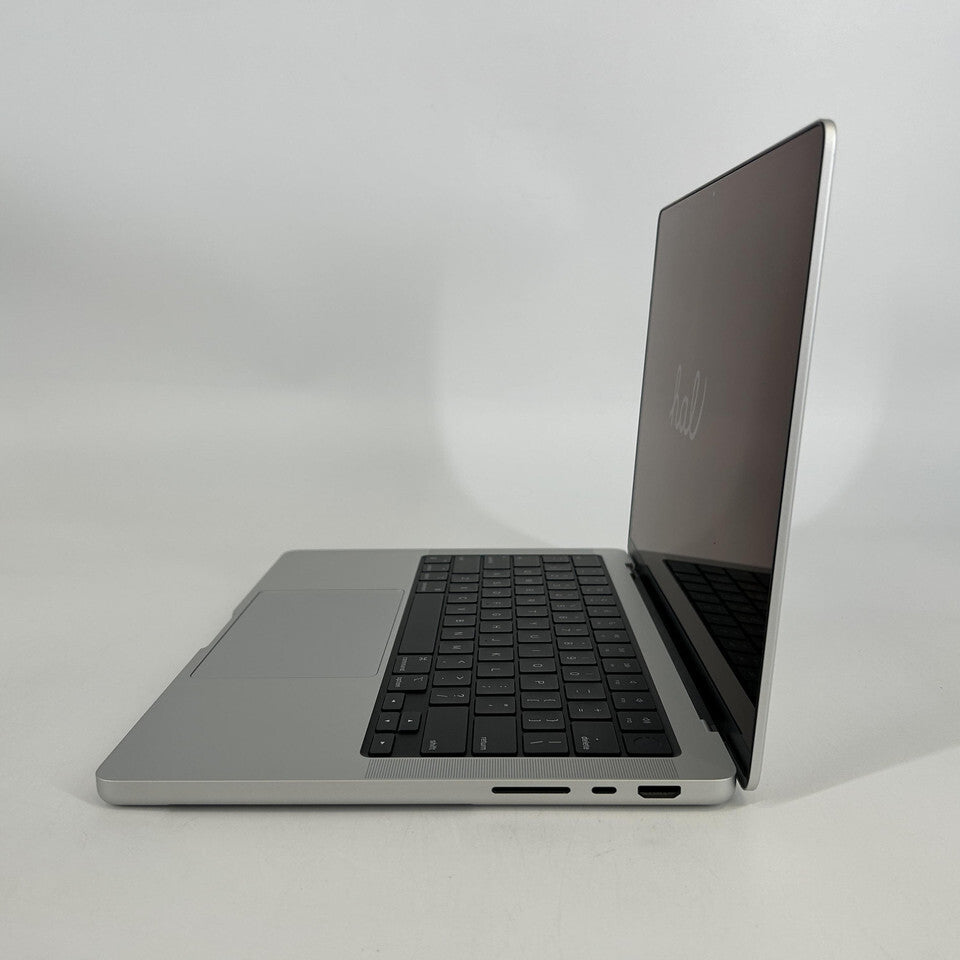 Apple MacBook Pro 14 2024 Silver M4 10-Core CPU 32GB Unified Memory 1TB Solid State Drive 10-Core GPU