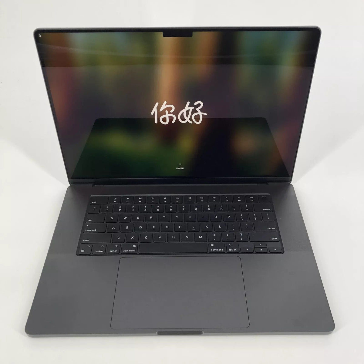 Apple MacBook Pro 16 2026 Space Black M5 Pro 18-Core CPU 48GB Unified Memory 2TB Solid State Drive 20-Core GPU