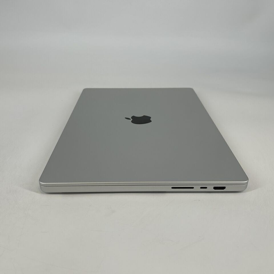 MacBook Pro 16 2026 Silver M5 Max 18-Core CPU 64GB Unified Memory 2TB Solid State Drive 40-Core GPU