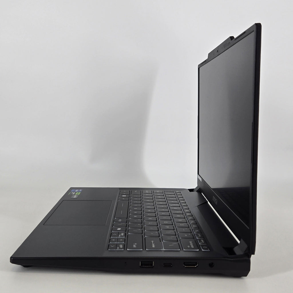 MSI Creator M14 Gray 2.4 GHz Intel Core i7 13th Gen. 32GB RAM 2TB Solid State Drive NVIDIA GeForce RTX 4060 8 GB
