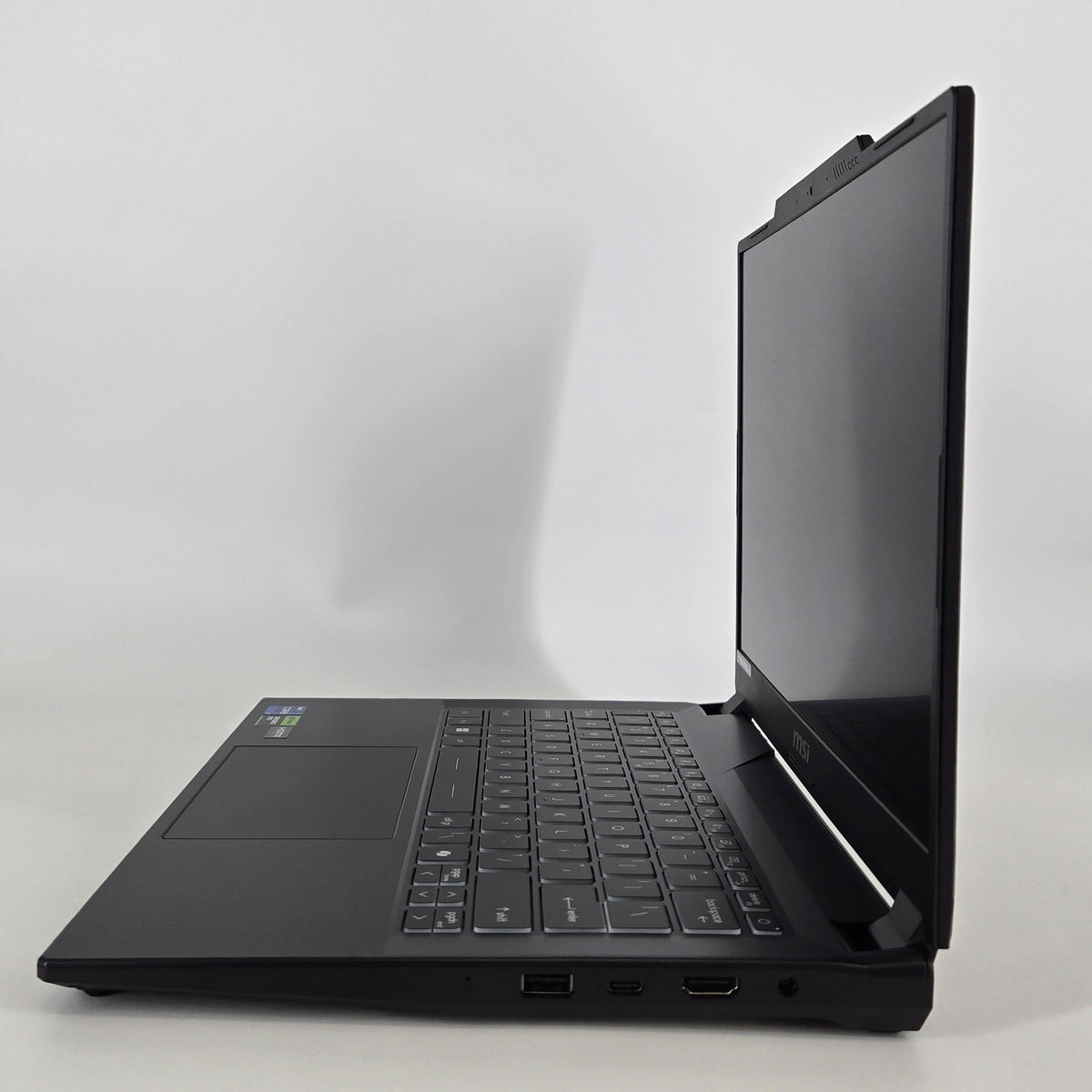 MSI Creator M14 Gray 2.4 GHz Intel Core i7 13th Gen. 32GB RAM 2TB Solid State Drive NVIDIA GeForce RTX 4060 8 GB