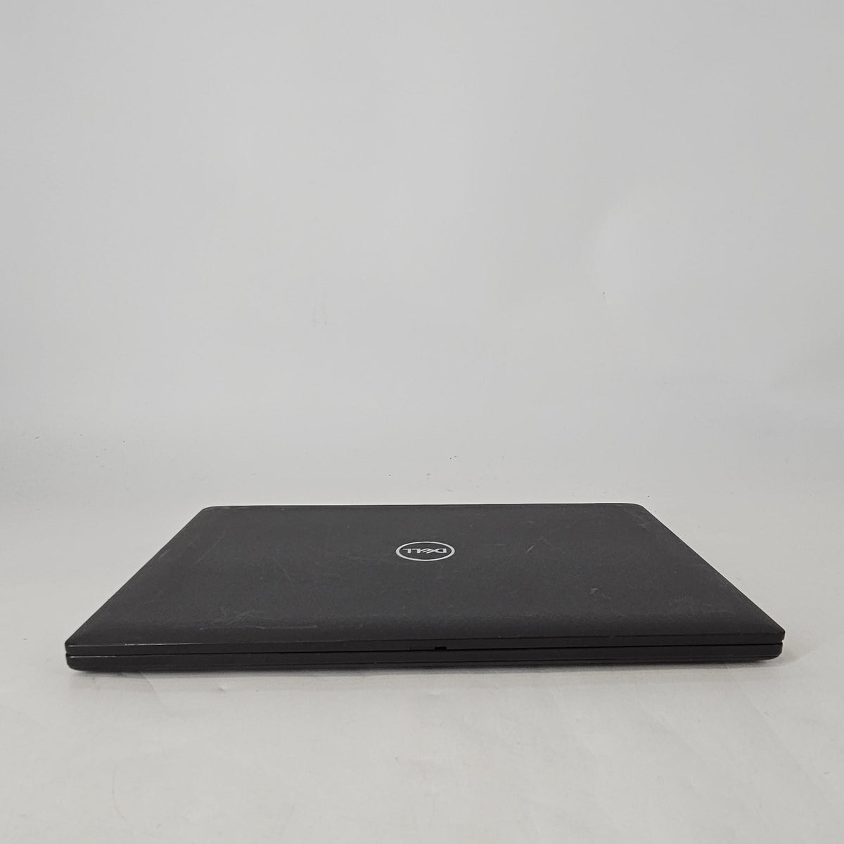 Latitude 3420 14 Gray 2.8 GHz Intel Core i7 11th Gen. 16GB RAM 256GB Solid State Drive