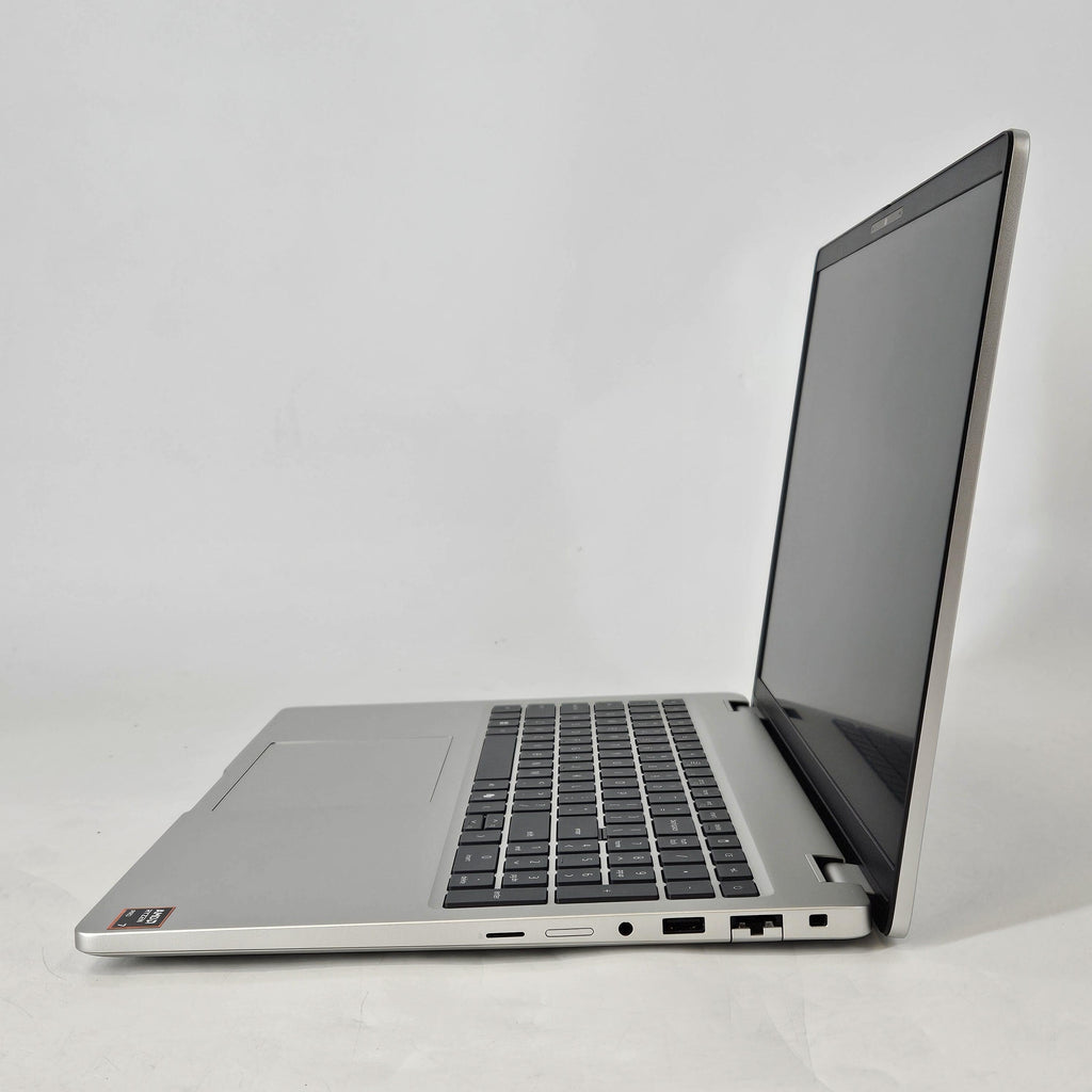 Dell Pro 16 Plus PB16255 Platinum Silver 3.3 GHz AMD Ryzen 7 Pro 250 16GB RAM 512GB Solid State Drive