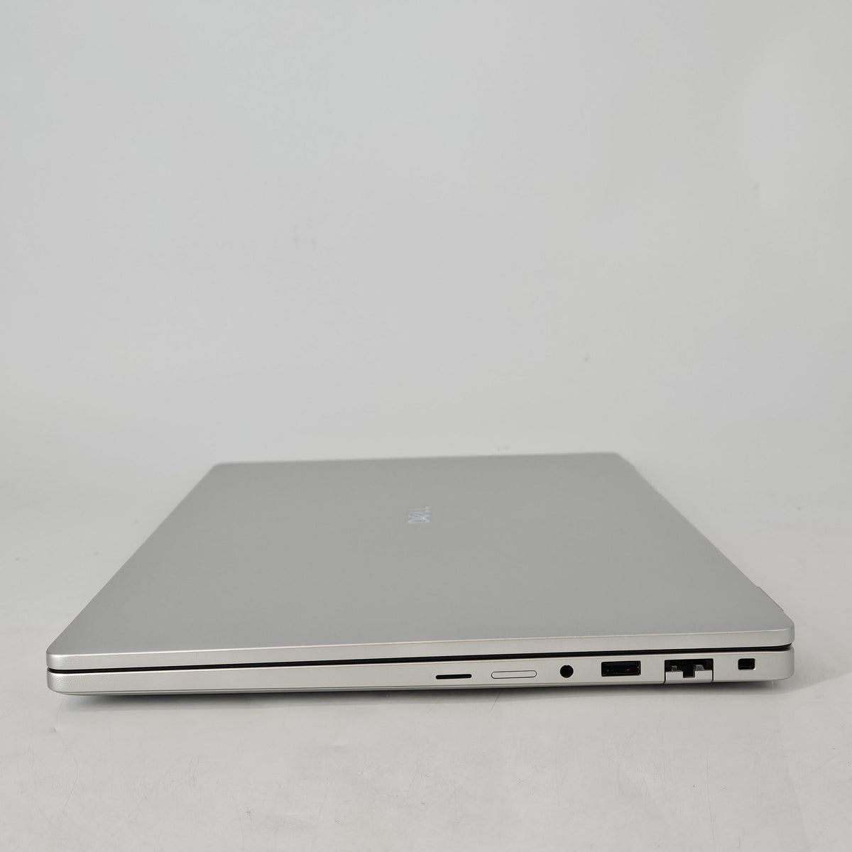 Dell Pro 16 Plus PB16255 Platinum Silver 3.3 GHz AMD Ryzen 7 Pro 250 16GB RAM 512GB Solid State Drive