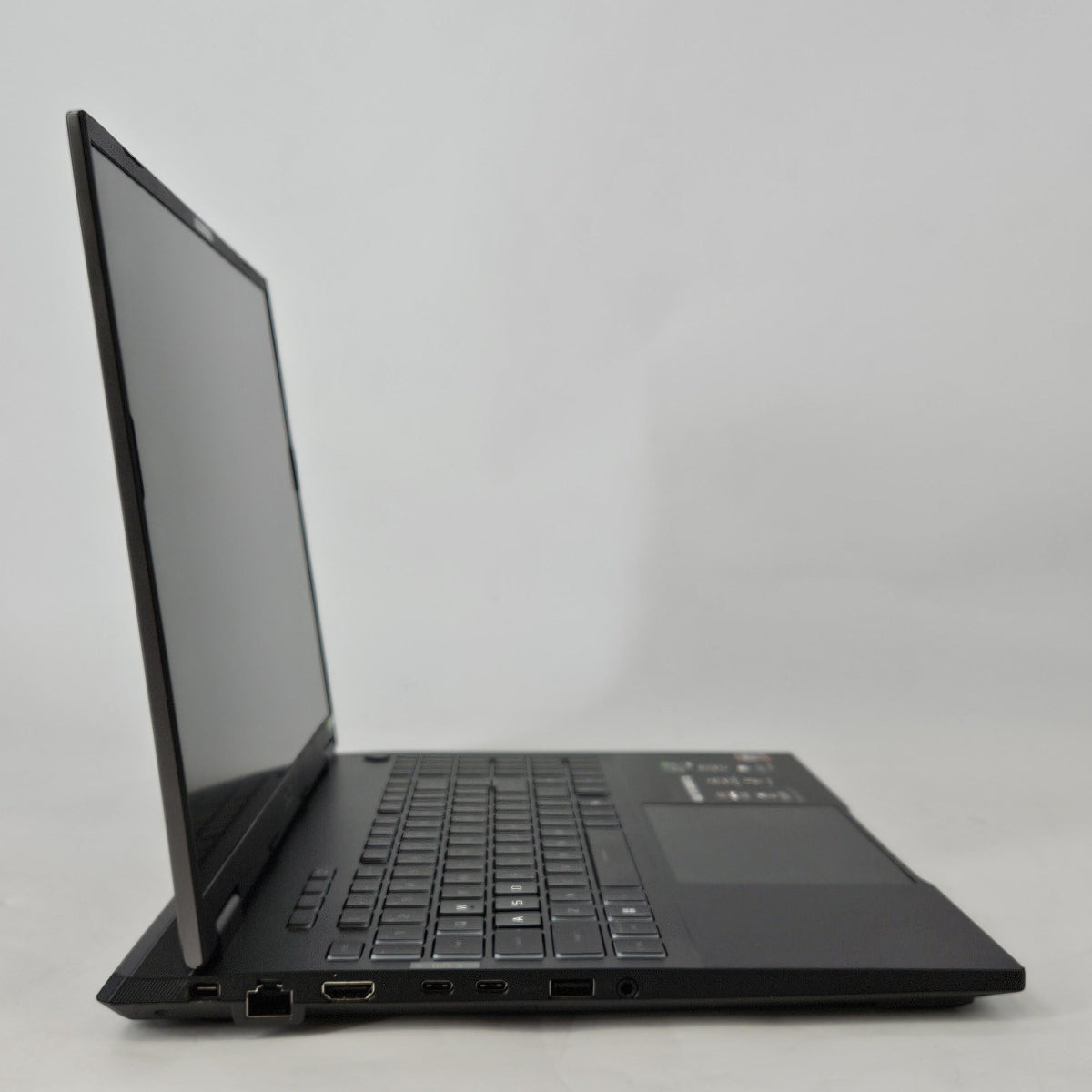 TUF A16 16 Jaeger Gray 4.0 GHz AMD Ryzen 9 270 32GB RAM 1TB Solid State Drive NVIDIA GeForce RTX 5070 8 GB