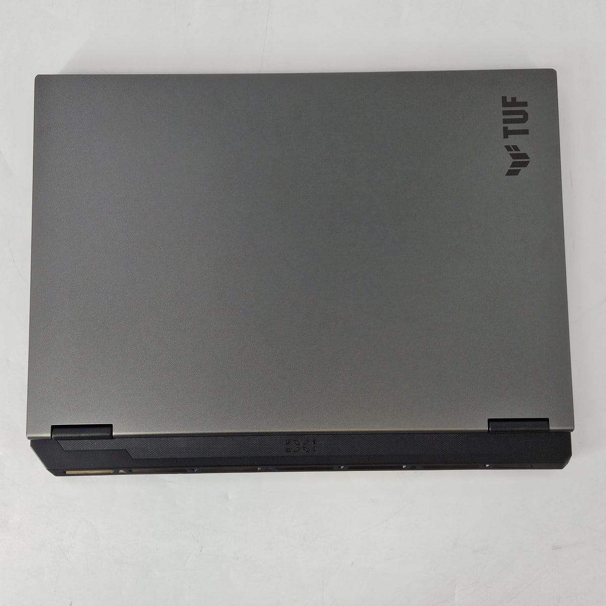 TUF A16 16 Jaeger Gray 4.0 GHz AMD Ryzen 9 270 32GB RAM 1TB Solid State Drive NVIDIA GeForce RTX 5070 8 GB