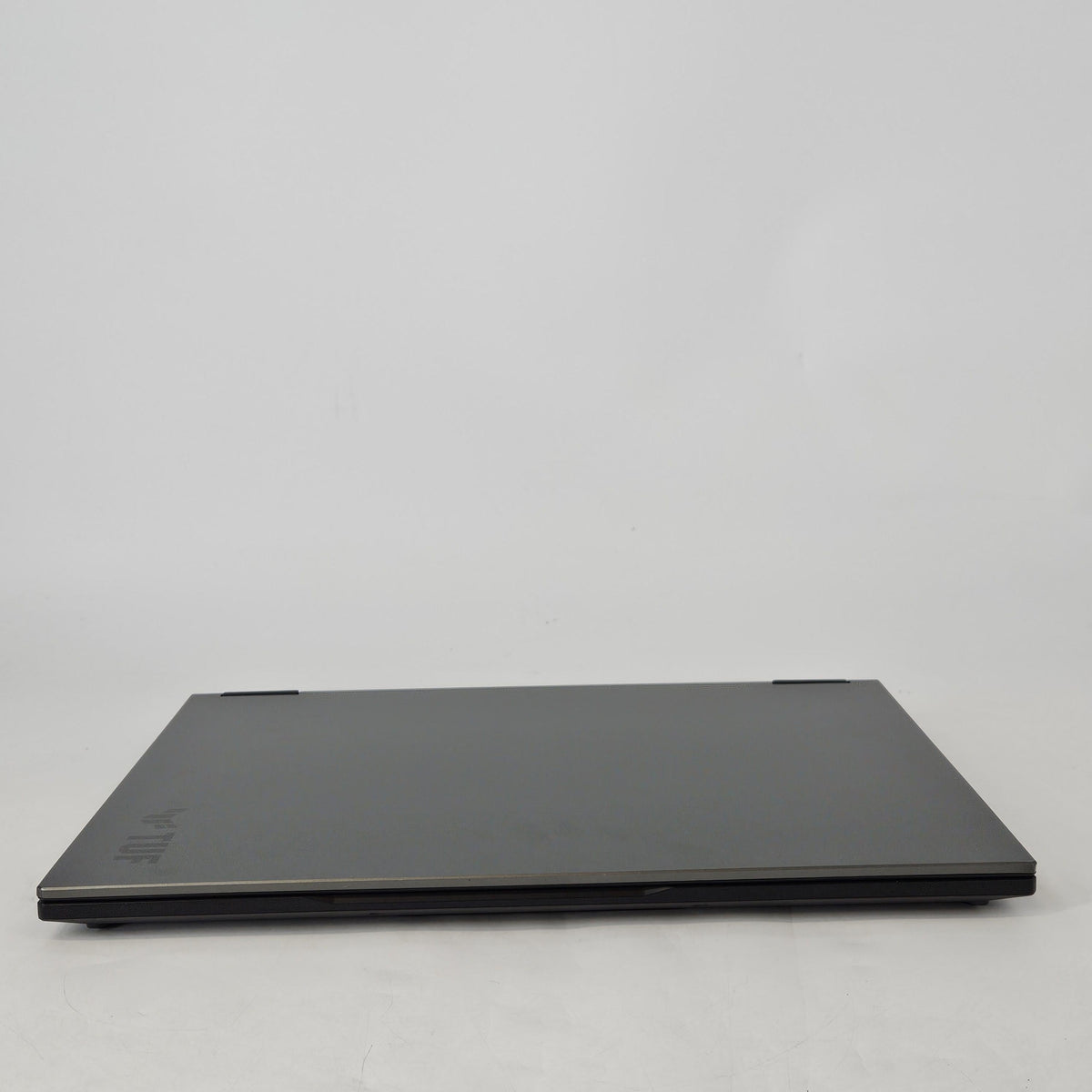 TUF A16 16 Jaeger Gray 4.0 GHz AMD Ryzen 9 270 32GB RAM 1TB Solid State Drive NVIDIA GeForce RTX 5070 8 GB
