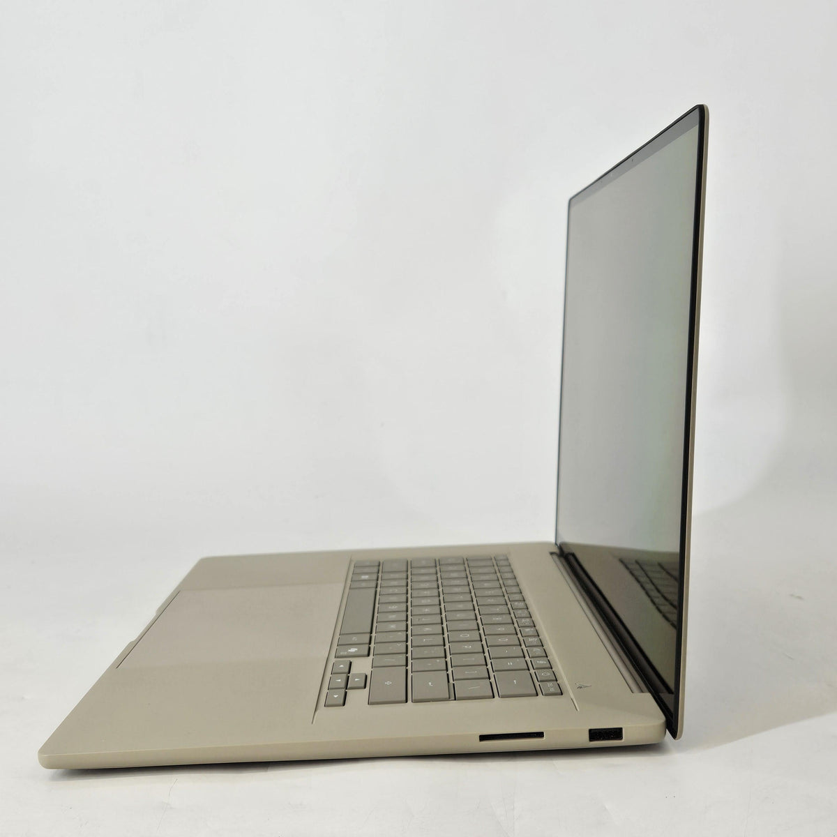 Asus Zenbook A 16 Zabriskie Beige 4.4 GHz Qualcomm Snapdragon X2 Elite Extreme 48GB RAM 1TB Solid State Drive