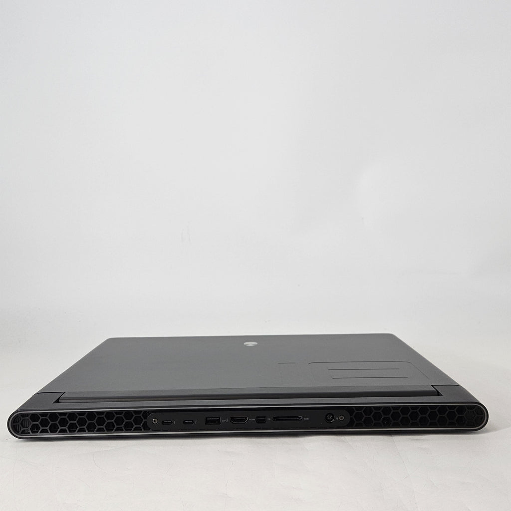 Alienware M18 R1 Black 2.2 GHz Intel Core i9 13th Gen. 32GB RAM 4TB Solid State Drive 2TB Solid State Drive NVIDIA GeForce RTX 4080 12 GB