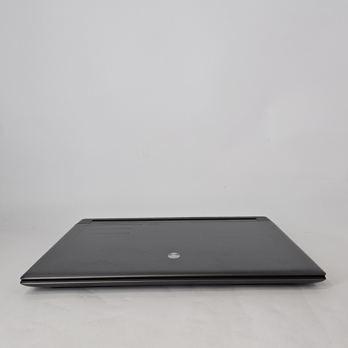 Alienware M18 R1 Black 2.2 GHz Intel Core i9 13th Gen. 32GB RAM 4TB Solid State Drive 2TB Solid State Drive NVIDIA GeForce RTX 4080 12 GB