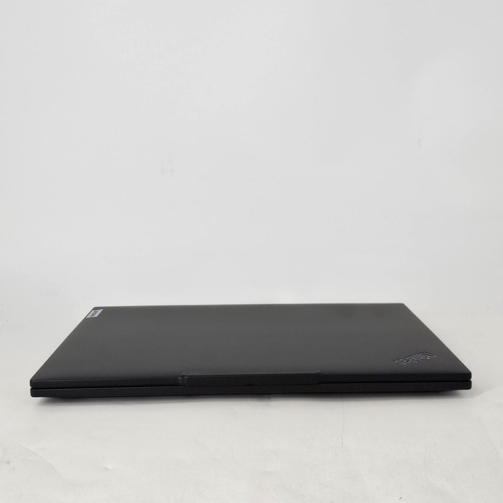 Lenovo ThinkPad T14 Gen 6 Gray 2.2 GHz Intel Core Ultra 7 Series 2 32GB RAM 512GB Solid State Drive