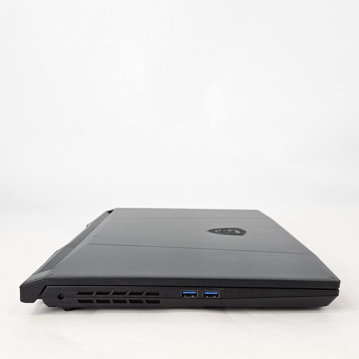 MSI Katana 15 HX 15.6 Black 2.2 GHz Intel Core i7 14th Gen. 16GB RAM 1TB Solid State Drive NVIDIA GeForce RTX 5070 8 GB