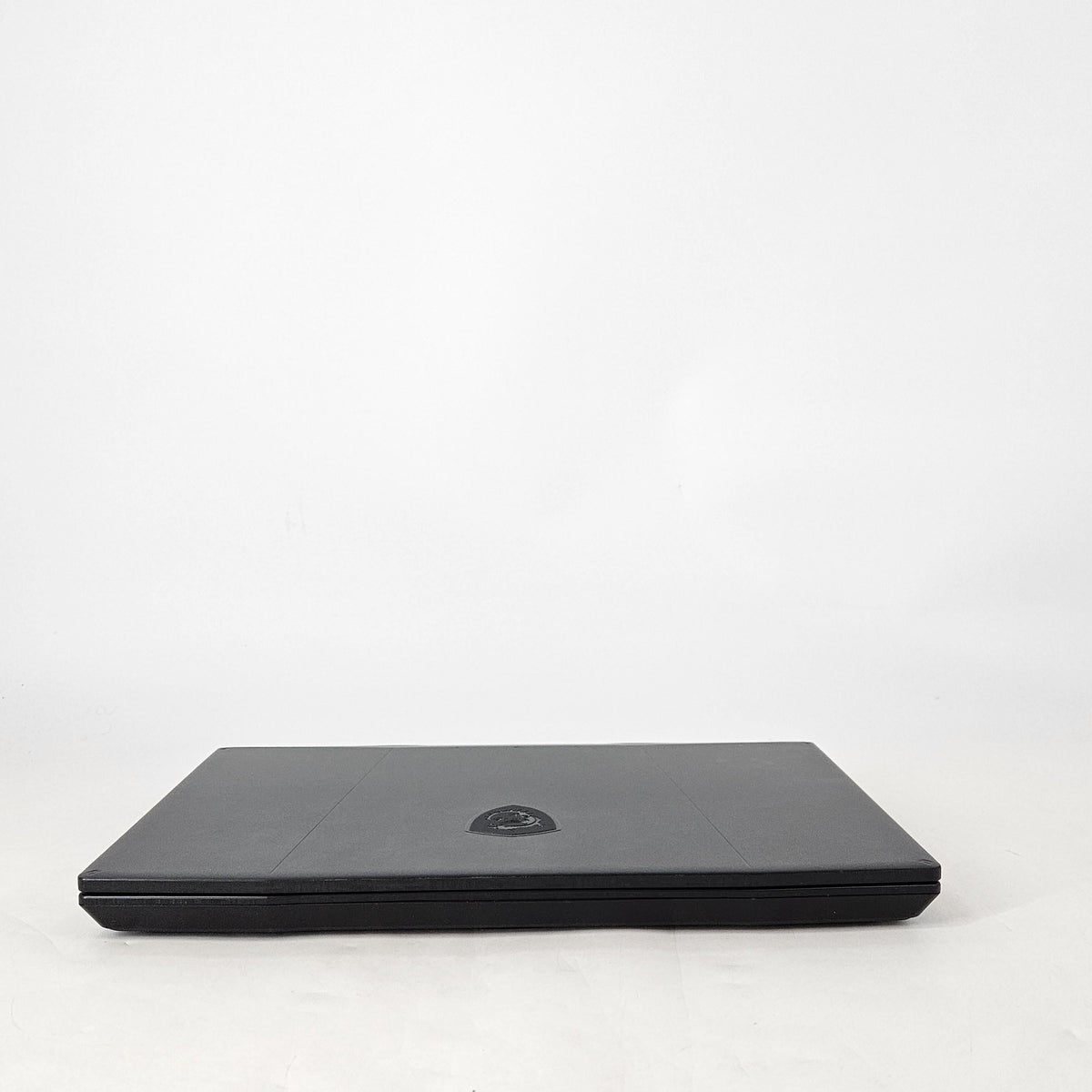 MSI Katana 15 HX 15.6 Black 2.2 GHz Intel Core i7 14th Gen. 16GB RAM 1TB Solid State Drive NVIDIA GeForce RTX 5070 8 GB
