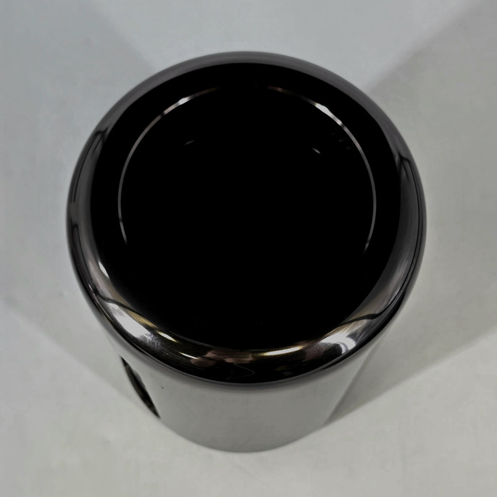 Mac Pro Late 2013 Black 3.5 GHz 6-Core Intel Xeon E5 128GB RAM 1TB Solid State Drive AMD FirePro D500 3 GB