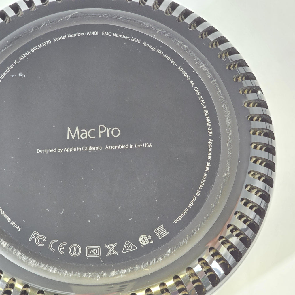 Mac Pro Late 2013 Black 3.5 GHz 6-Core Intel Xeon E5 128GB RAM 1TB Solid State Drive AMD FirePro D500 3 GB