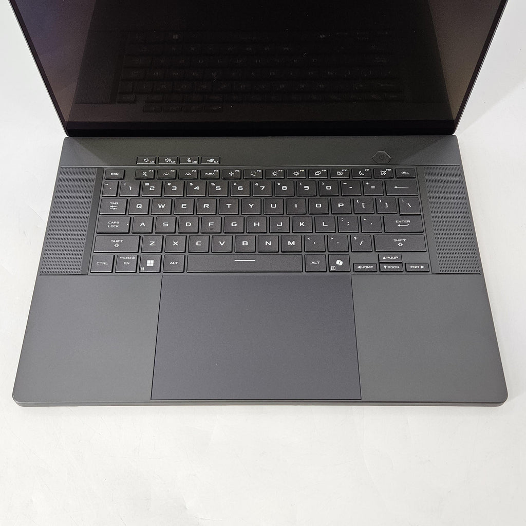 Asus ROG Zephyrus G16 GU605 16 Black 2.9 GHz Intel Core Ultra 9 Series 2 32GB RAM 2TB Solid State Drive NVIDIA GeForce RTX 5080 16 GB