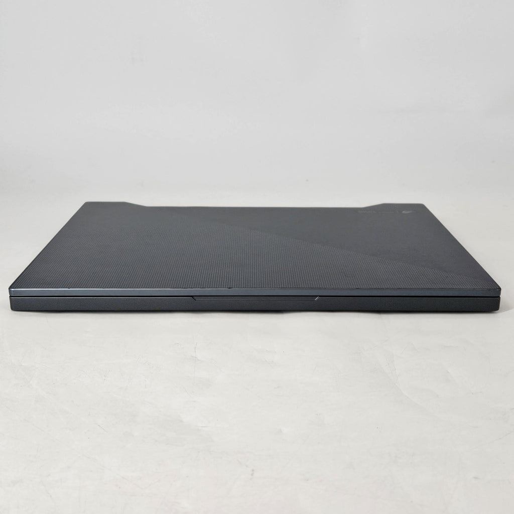Asus ROG Zephyrus M15 GU502 15.6 Gray 2.6 GHz Intel Core i7 10th Gen. 16GB RAM 1TB Solid State Drive NVIDIA GeForce RTX 2070 8 GB