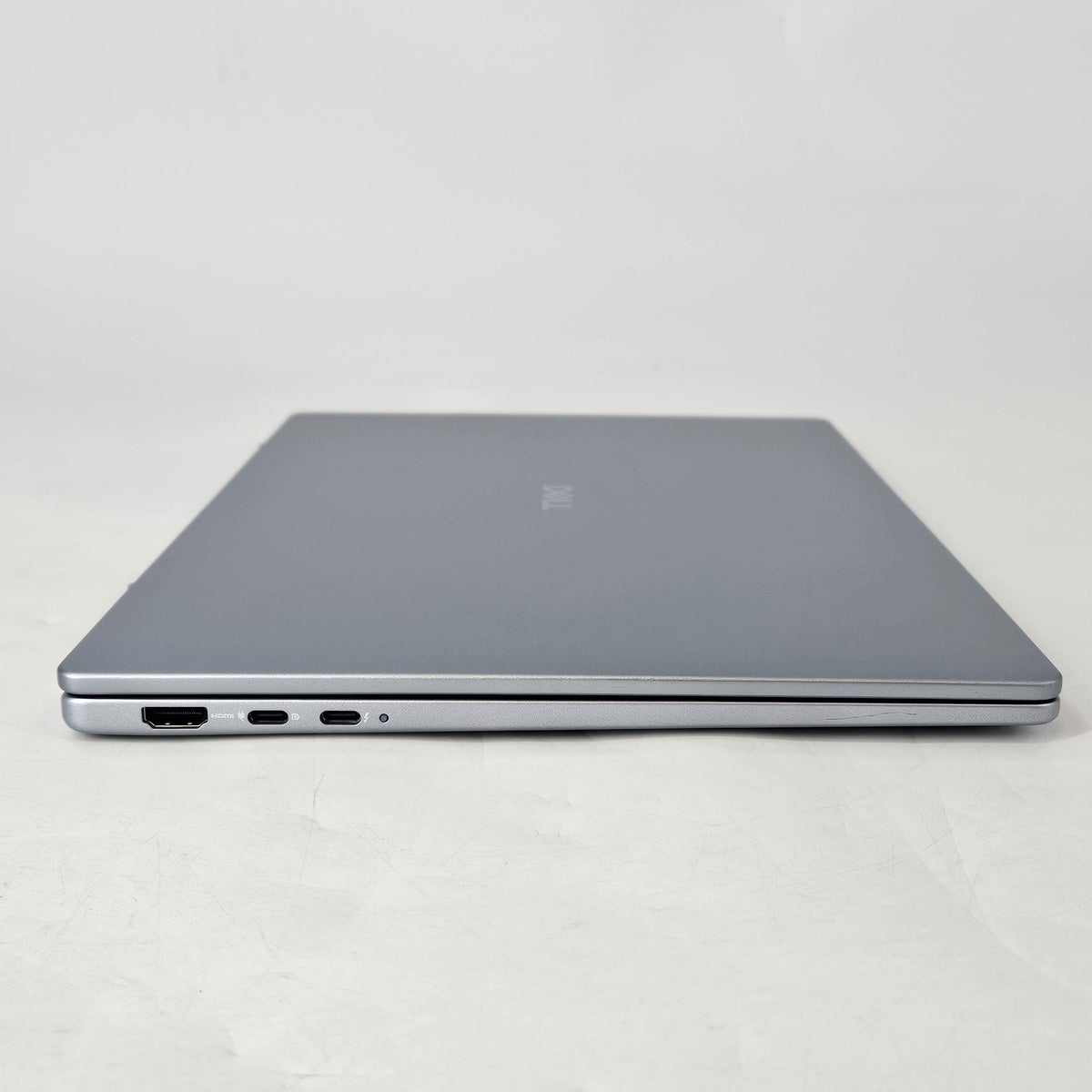 Dell 14 Plus DB14250 Ice Blue 2.2 GHz Intel Core Ultra 7 Series 2 16GB RAM 1TB Solid State Drive