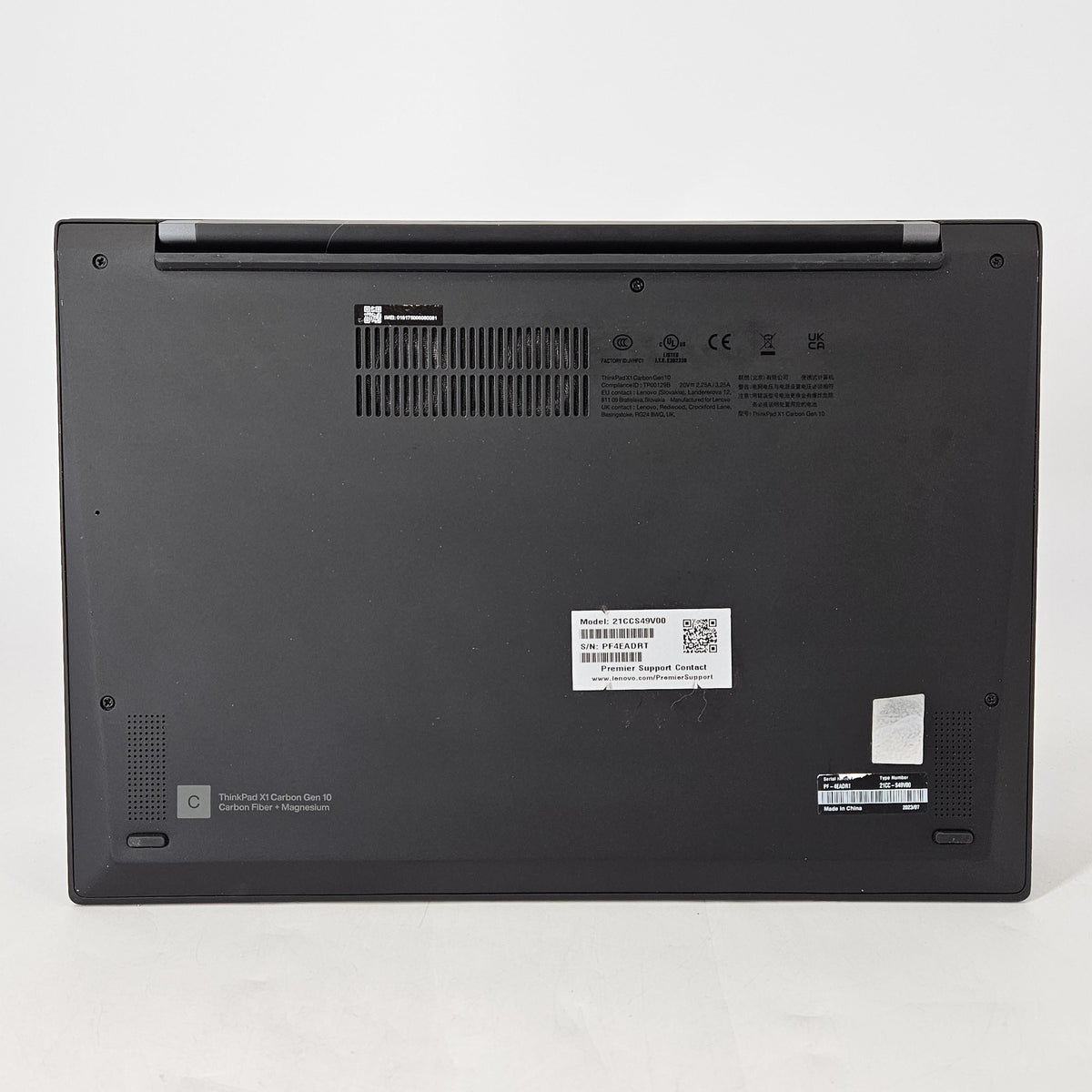 Lenovo ThinkPad X1 Carbon Gen 10 14 Gray 1.6 GHz Intel Core i5 12th Gen. 16GB RAM 256GB Solid State Drive