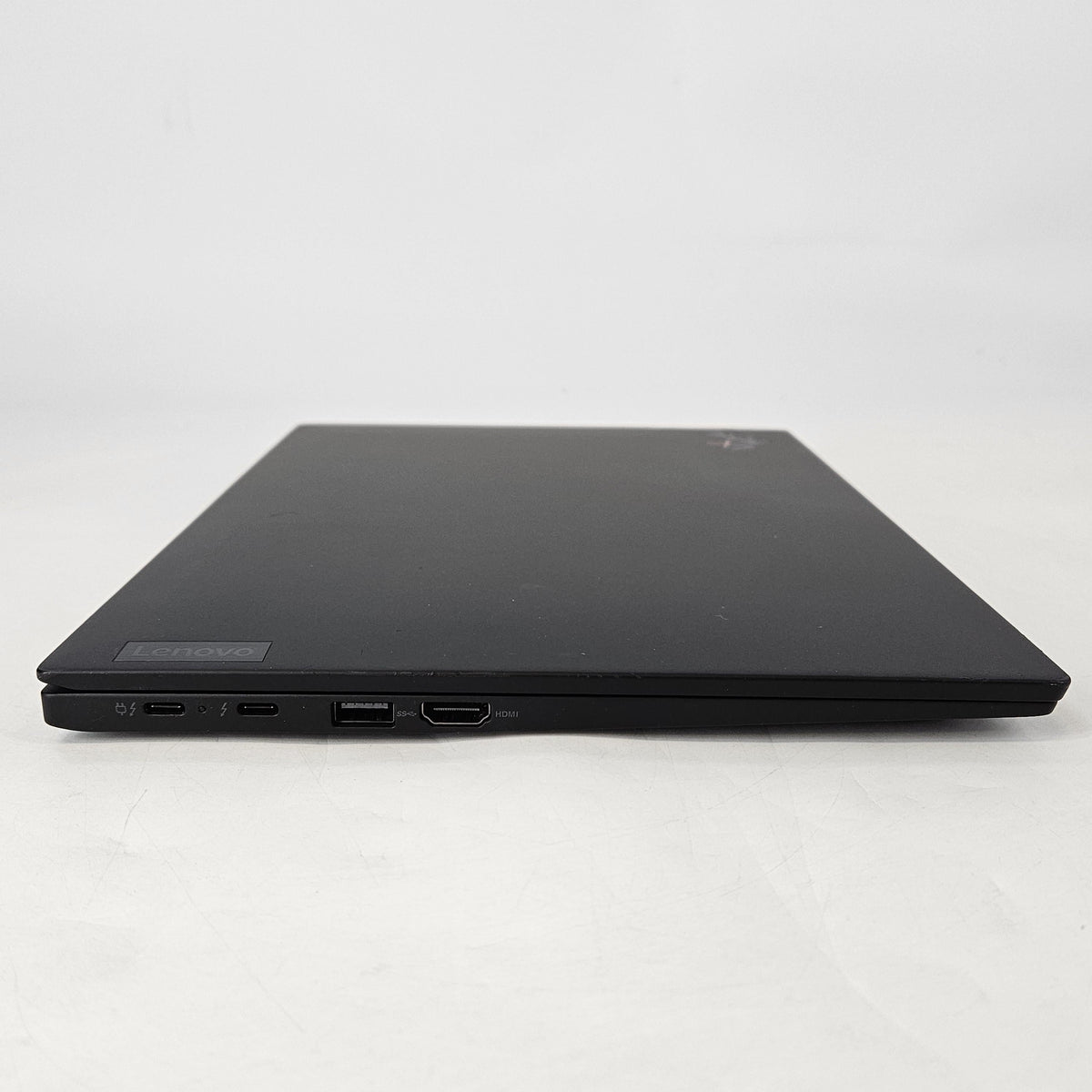 Lenovo ThinkPad X1 Carbon Gen 10 14 Gray 1.6 GHz Intel Core i5 12th Gen. 16GB RAM 256GB Solid State Drive
