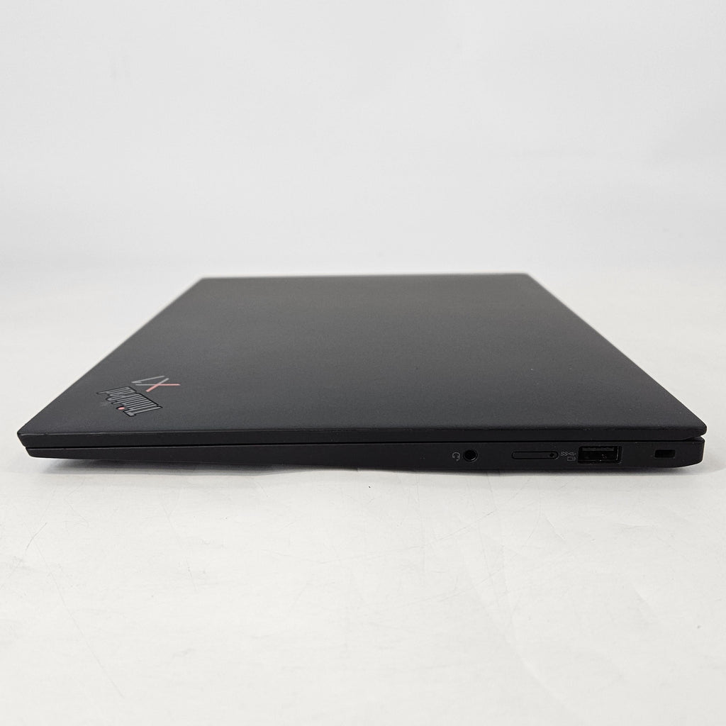 Lenovo ThinkPad X1 Carbon Gen 10 14 Gray 1.6 GHz Intel Core i5 12th Gen. 16GB RAM 256GB Solid State Drive