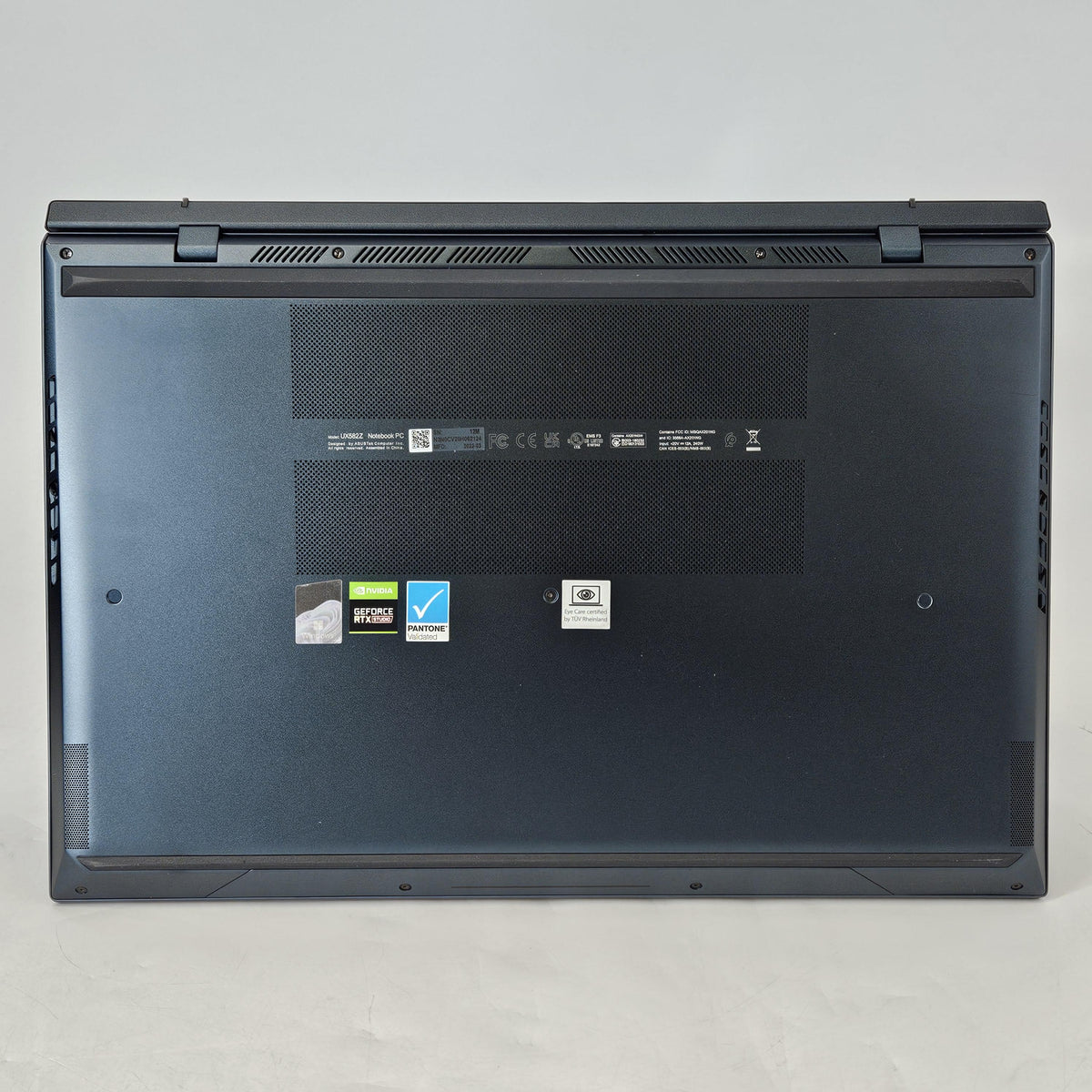 Asus Zenbook Pro Duo 15 Blue 2.5 GHz Intel Core i9 12th Gen. 32GB RAM 4TB Solid State Drive NVIDIA GeForce RTX 3060 6 GB