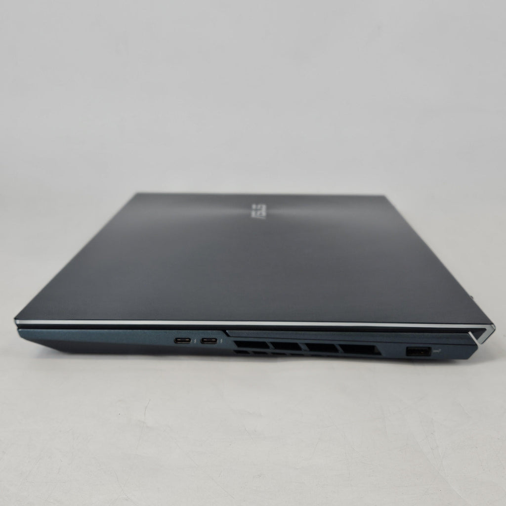 Asus Zenbook Pro Duo 15 Blue 2.5 GHz Intel Core i9 12th Gen. 32GB RAM 4TB Solid State Drive NVIDIA GeForce RTX 3060 6 GB