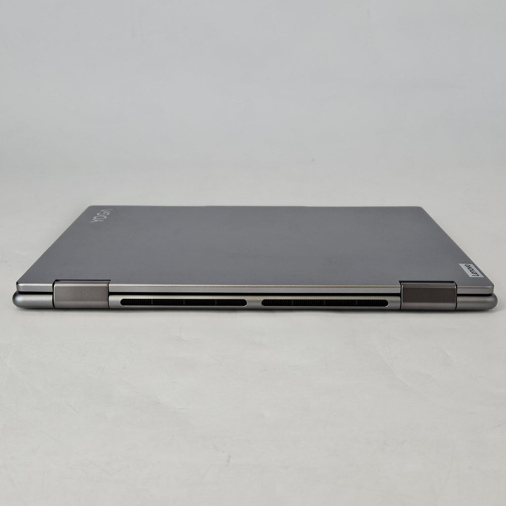 Lenovo Yoga 7 14 Gray 3.3 GHz AMD Ryzen 7 8840HS 16GB RAM 1TB Solid State Drive