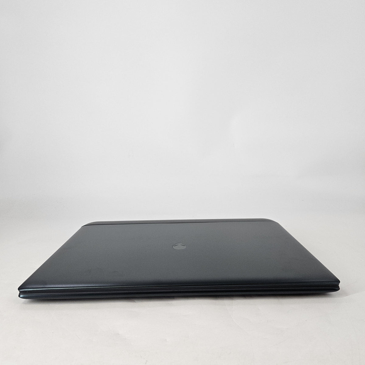 Dell Alienware 18 Area-51 Teal 2.7 GHz Intel Core Ultra 9 Series 2 16GB RAM 4TB Solid State Drive NVIDIA GeForce RTX 5070 8 GB