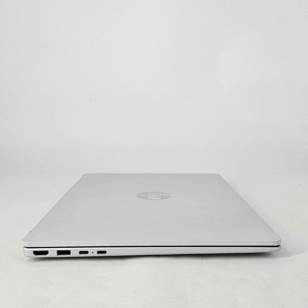 HP OmniBook 3 15.6 Glacier Silver 2.8 GHz AMD Ryzen 5 40 8GB RAM 256GB Solid State Drive