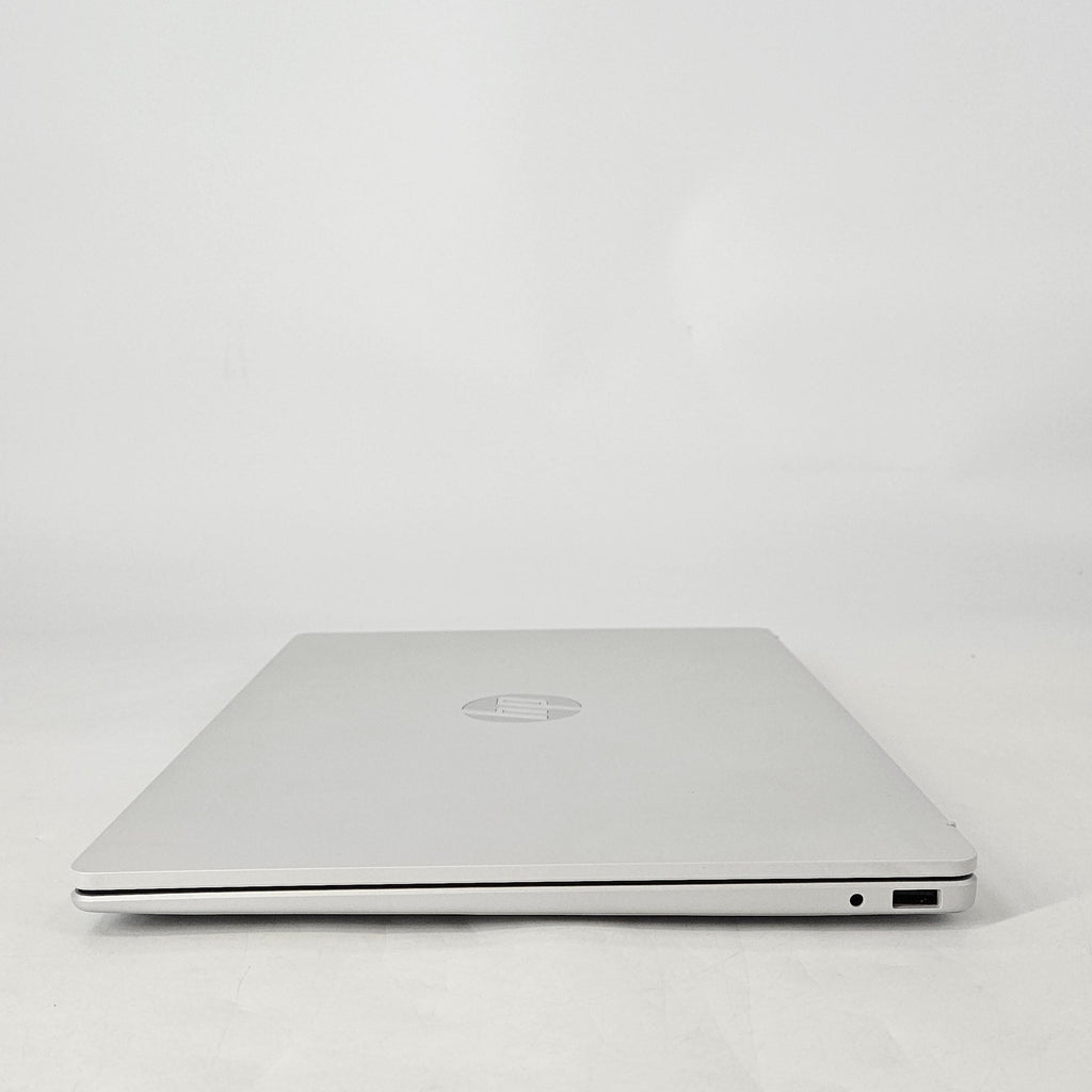 HP OmniBook 3 15.6 Glacier Silver 2.8 GHz AMD Ryzen 5 40 8GB RAM 256GB Solid State Drive
