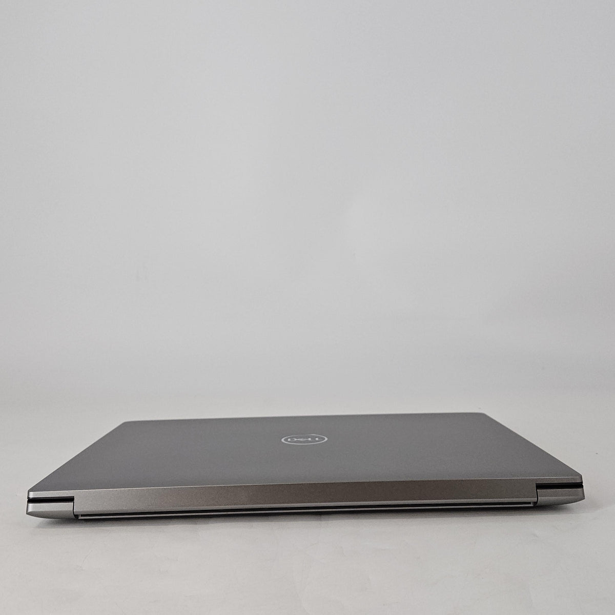 Precision 5680 16 Gray 2.6 GHz Intel Core i9 13th Gen. 64GB RAM 1TB Solid State Drive NVIDIA RTX 3500 Ada 12 GB