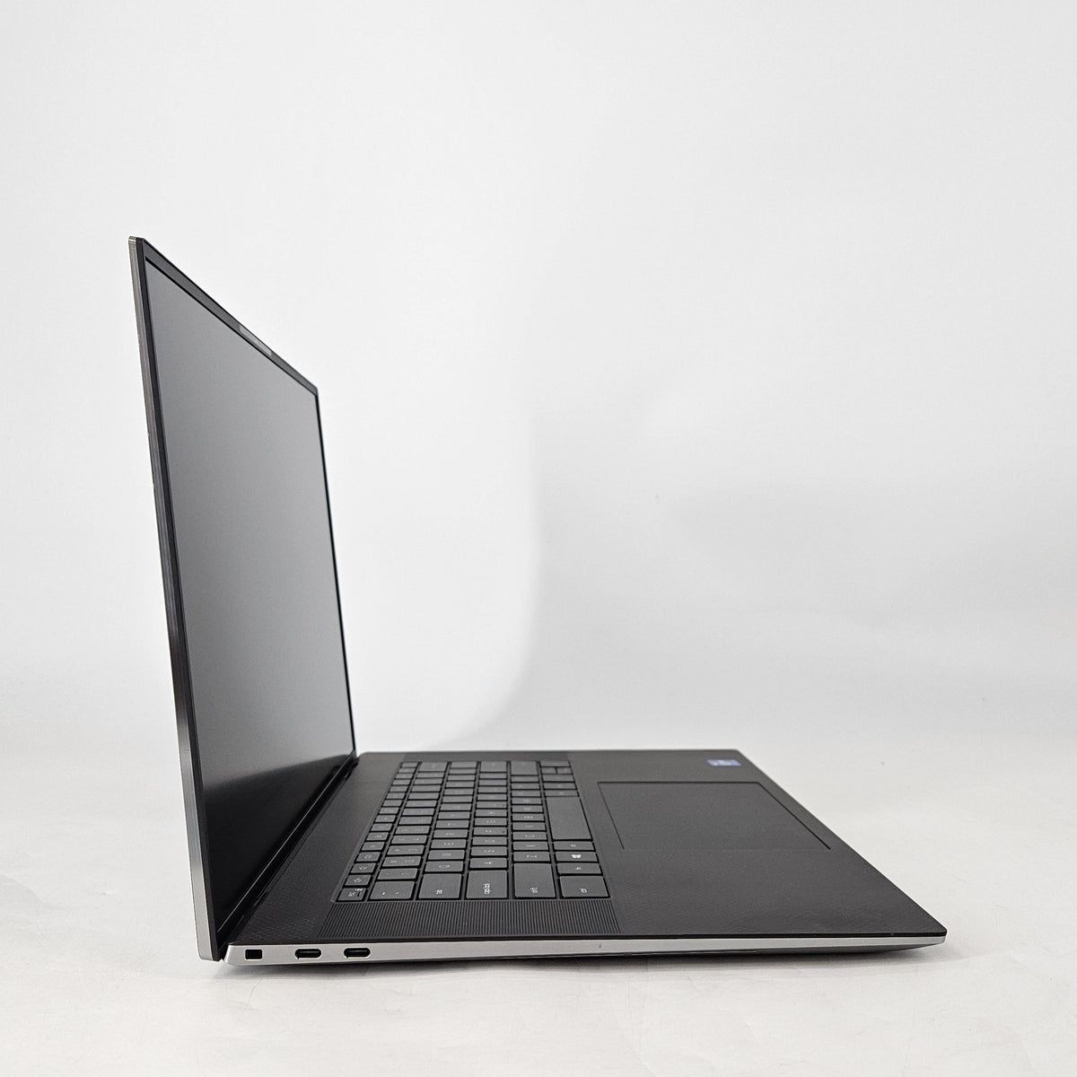 Precision 5760 17 Gray 2.5 GHz Intel Core i7 11th Gen. 32GB RAM 1TB Solid State Drive NVIDIA RTX A3000 6 GB