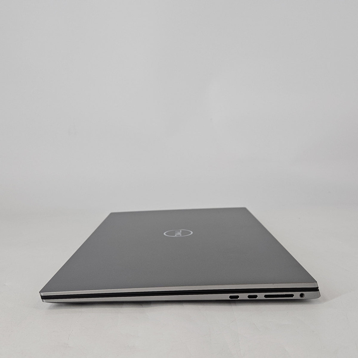 Precision 5760 17 Gray 2.5 GHz Intel Core i7 11th Gen. 32GB RAM 1TB Solid State Drive NVIDIA RTX A3000 6 GB