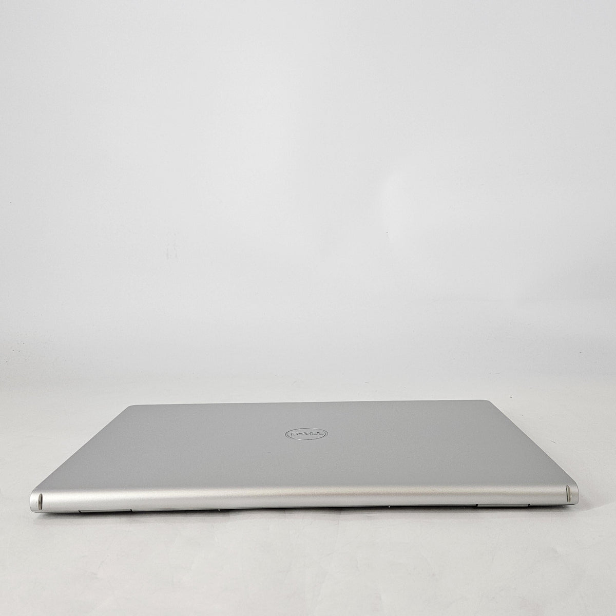 Dell 15 DC15250 Platinum Silver 1.7 GHz Intel Core i7 13th Gen. 64GB RAM 2TB Solid State Drive