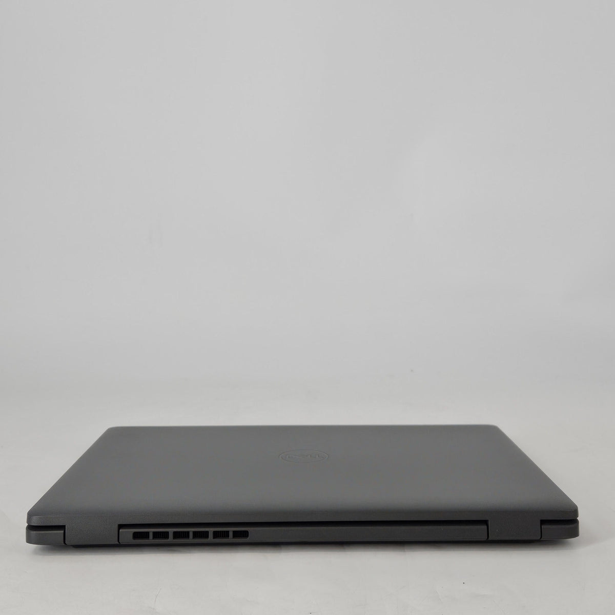 Dell Latitude 3450 14 Gray 1.3 GHz Intel Core i5 13th Gen. 16GB RAM 256GB Solid State Drive