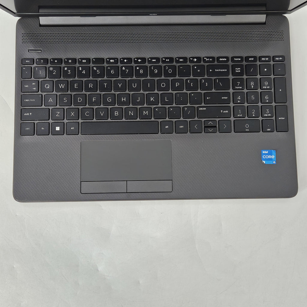 HP 250 G8 15.6 Gray Intel Core i5 11th Gen. 16GB RAM 256GB Solid State Drive