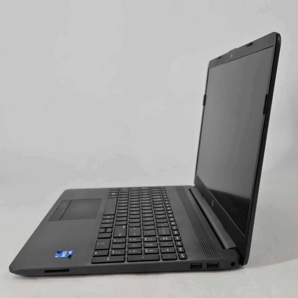 HP 250 G8 15.6 Gray Intel Core i5 11th Gen. 16GB RAM 256GB Solid State Drive