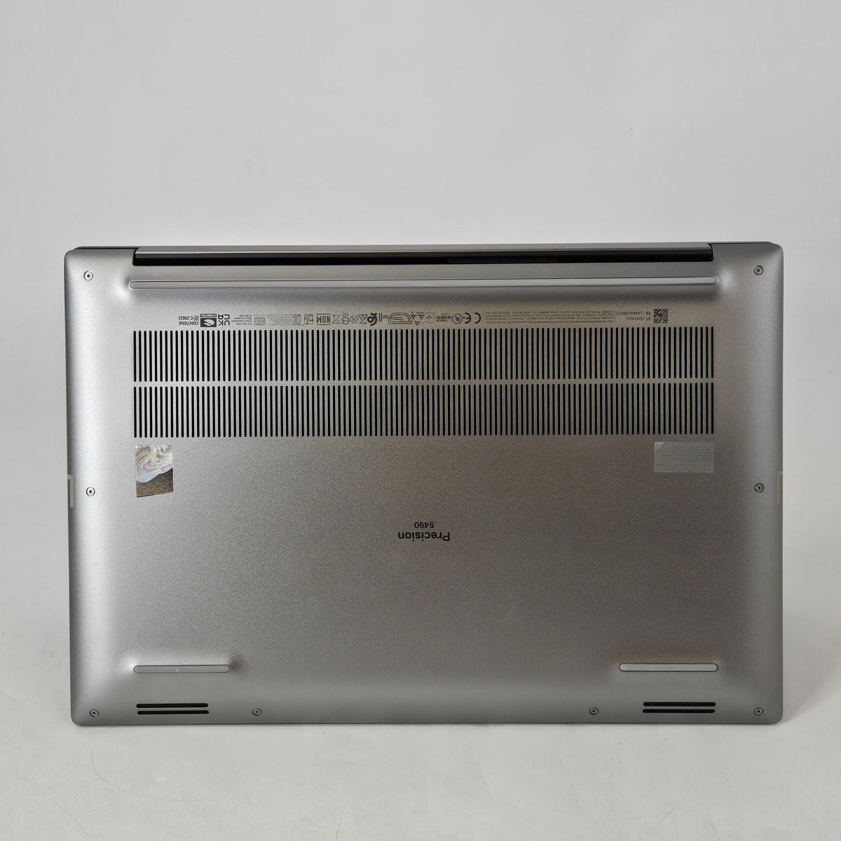 Dell Precision 5490 14 Gray 3.8 GHz Intel Core Ultra 7 32GB RAM 512GB Solid State Drive NVIDIA RTX 1000 Ada 6 GB
