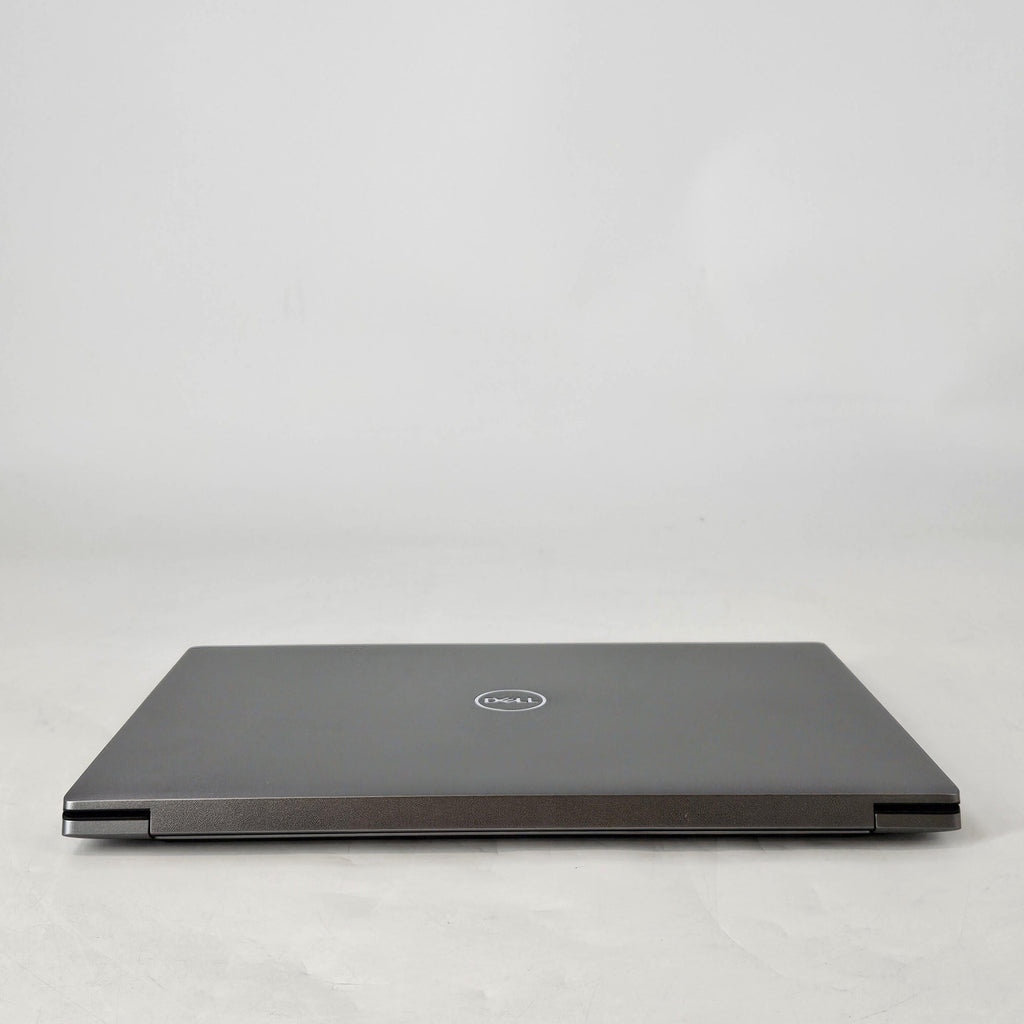 Dell Precision 5490 14 Gray 3.8 GHz Intel Core Ultra 7 32GB RAM 512GB Solid State Drive NVIDIA RTX 1000 Ada 6 GB