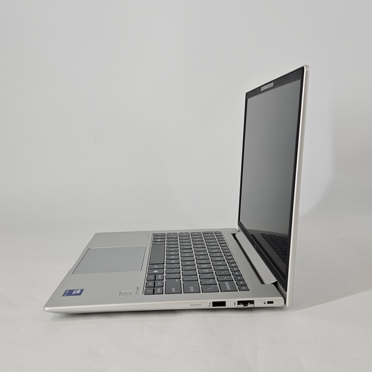 HP Elitebook 640 G11 14 Silver 1.3 GHz Intel Core Ultra 5 16GB RAM 256GB Solid State Drive