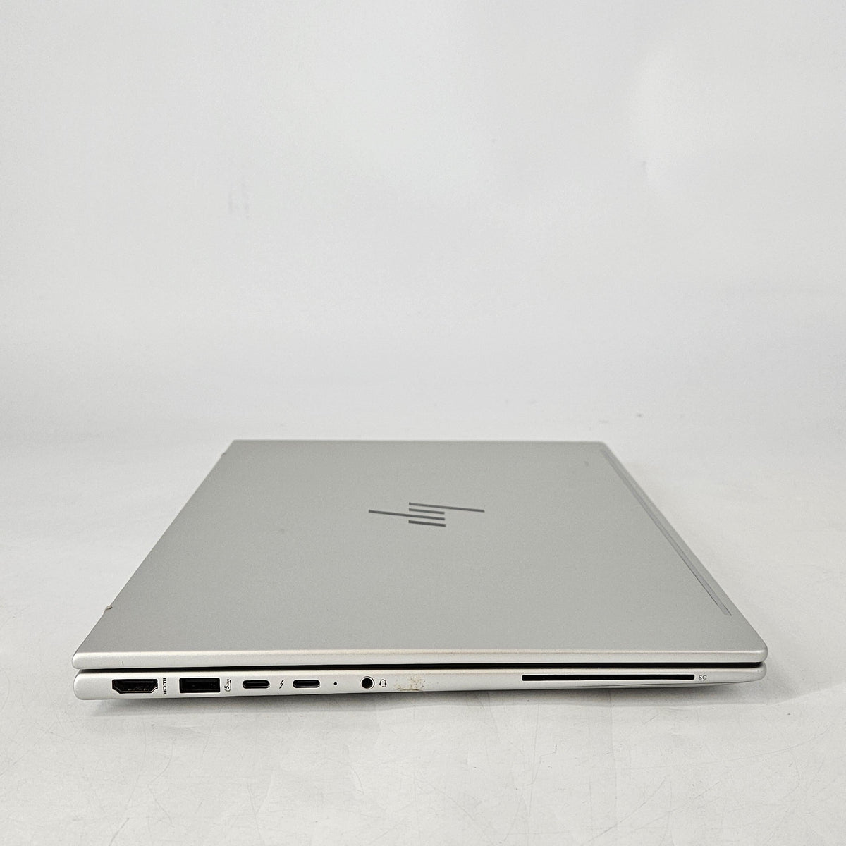 HP Elitebook 640 G11 14 Silver 1.3 GHz Intel Core Ultra 5 16GB RAM 256GB Solid State Drive