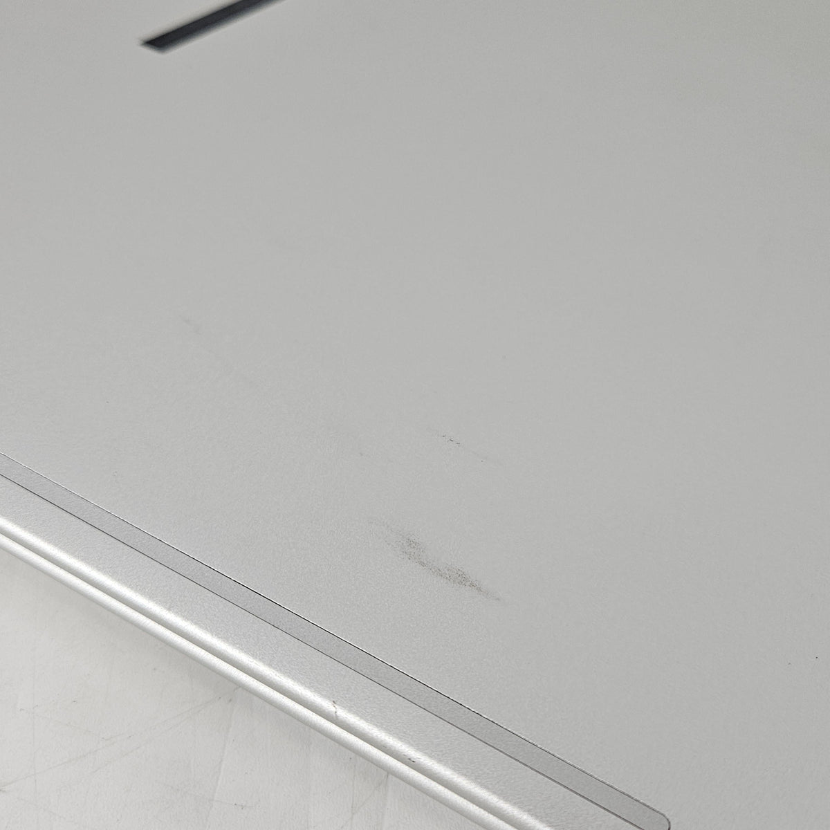 HP Elitebook 640 G11 14 Silver 1.3 GHz Intel Core Ultra 5 16GB RAM 256GB Solid State Drive