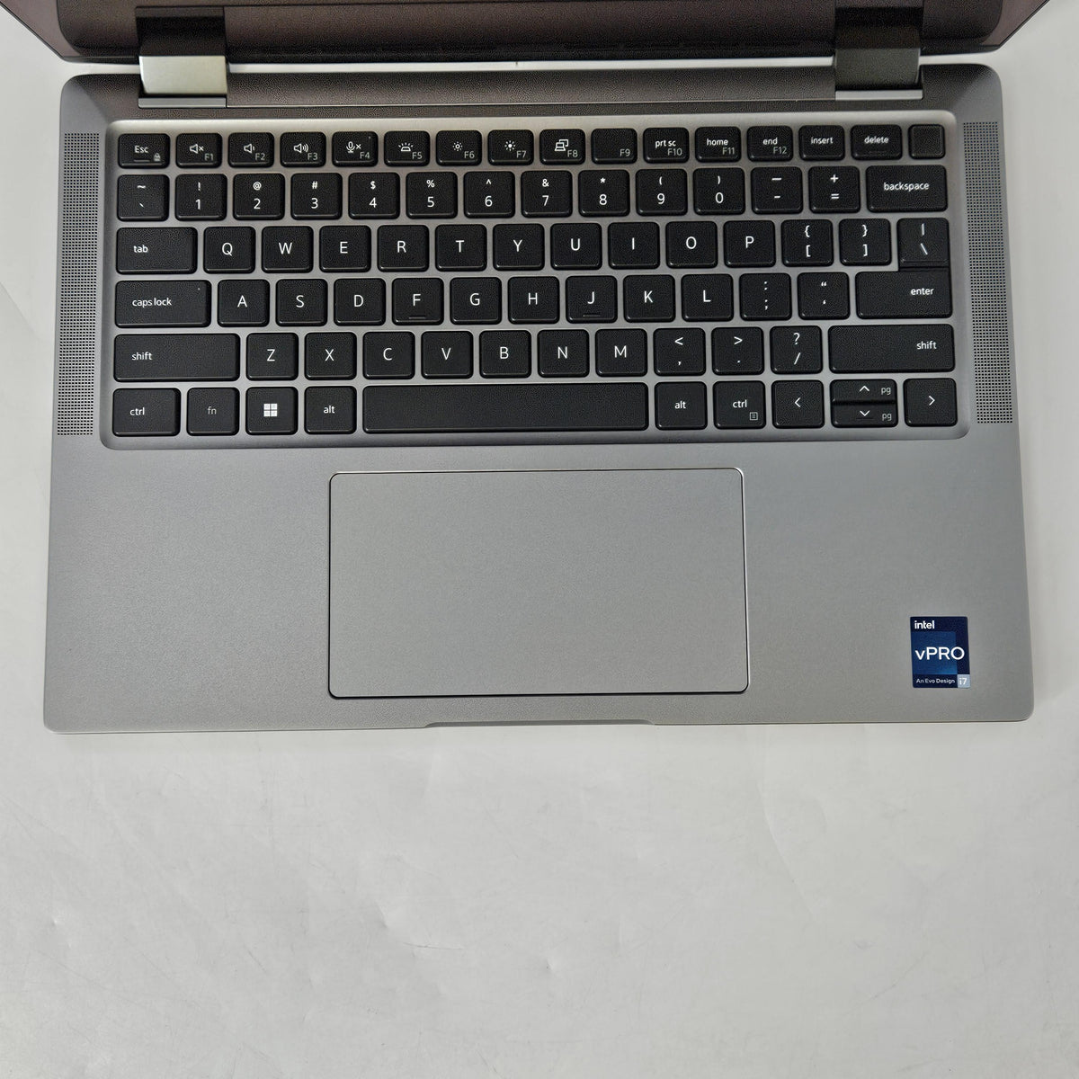 Latitude 7440 14 Gray 1.8 GHz Intel Core i7 13th Gen. 16GB RAM 512GB Solid State Drive