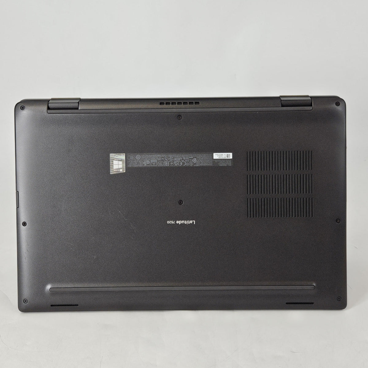 Dell Latitude 7520 15.6 Gray 2.6 GHz Intel Core i5 11th Gen. 16GB RAM 256GB Solid State Drive