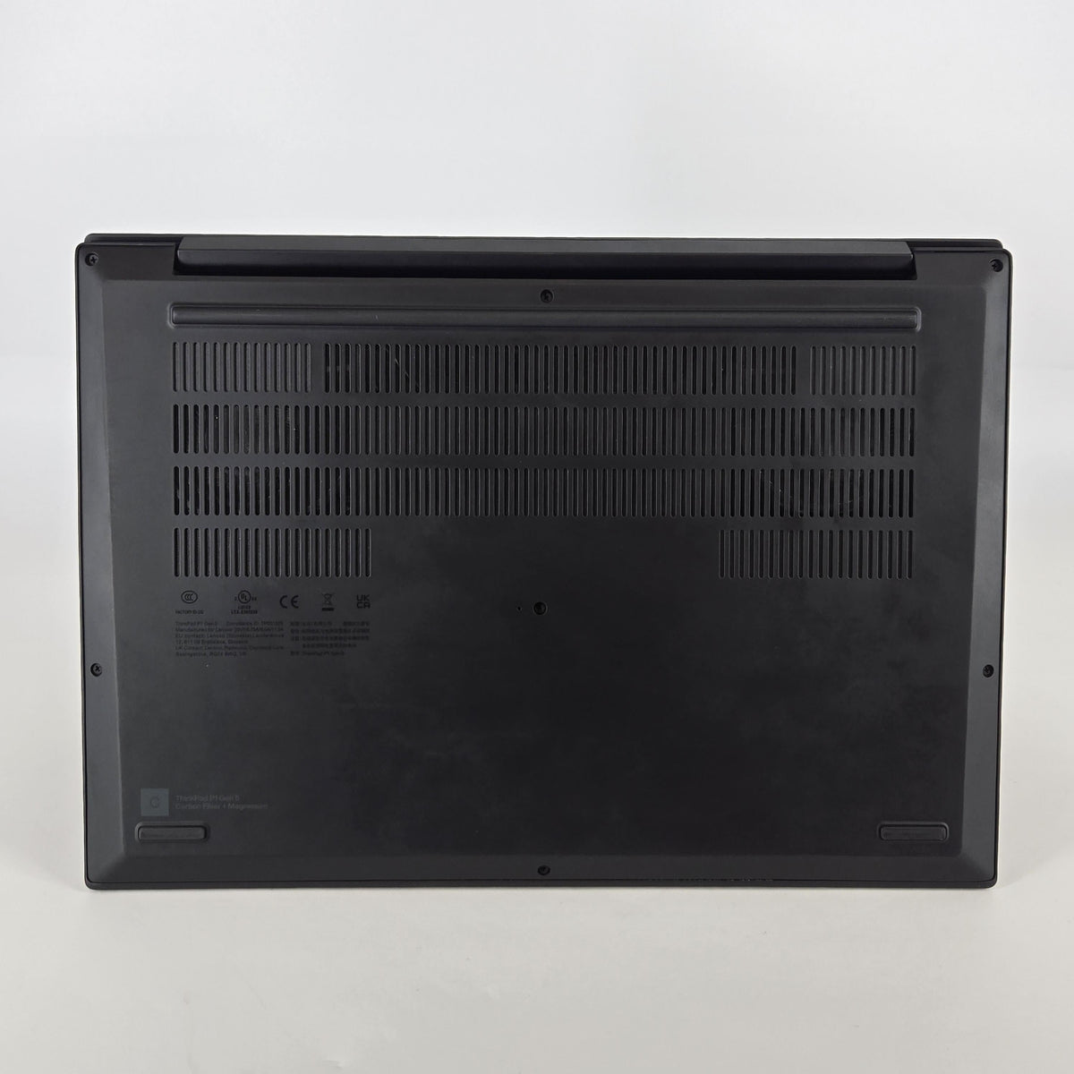 Lenovo ThinkPad P1 Gen 5 16 2022 Black 2.3 GHz Intel Core i7 12th Gen. 8GB RAM 256GB Solid State Drive NVIDIA RTX A1000 4 GB
